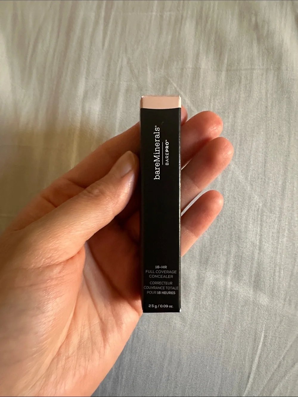 bareMinerals 16-HR Full Coverage Concealer — Light- Neutral 04